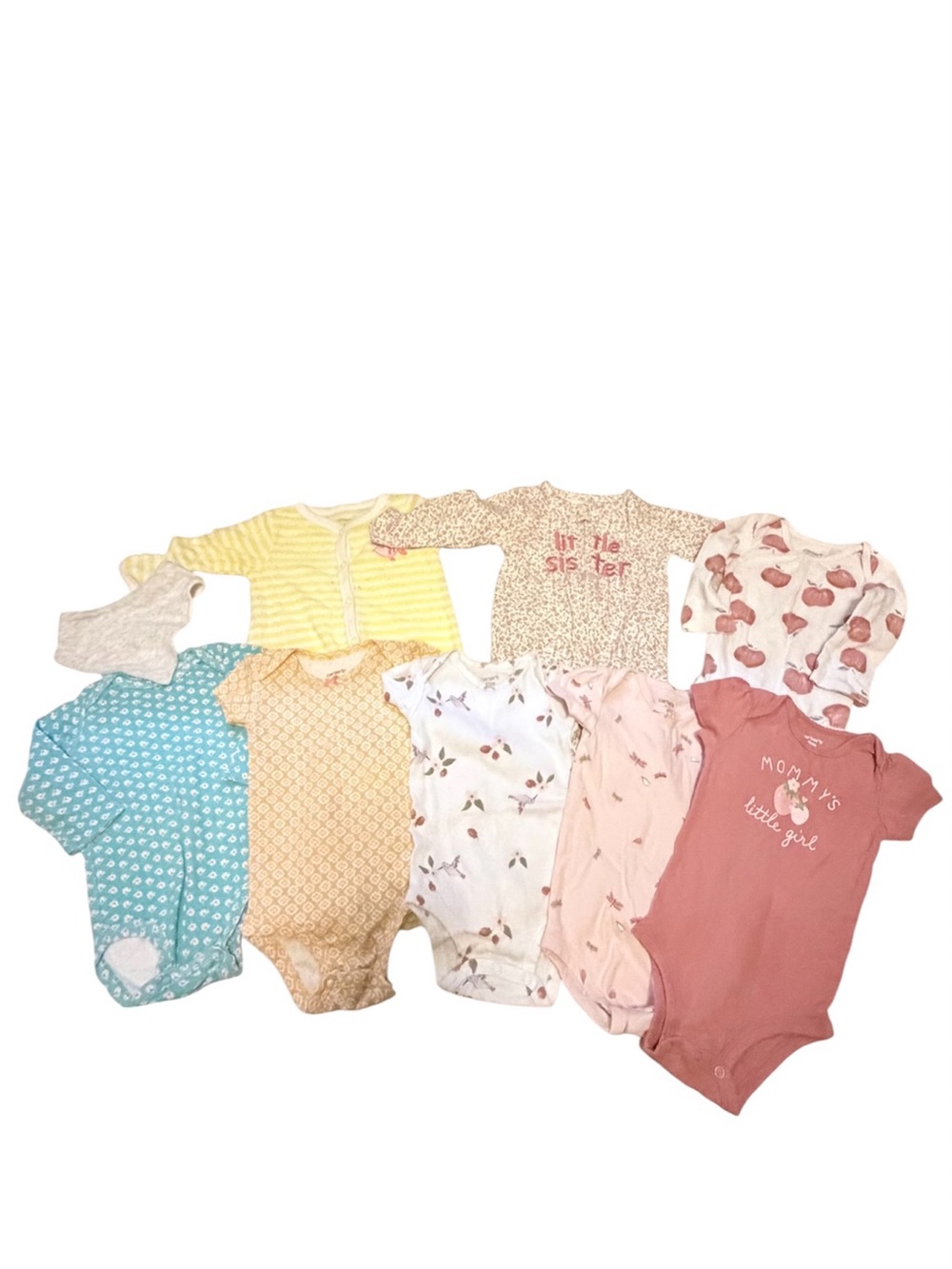 Carters Baby Girls' 10-Piece Everyday Essentials Bundle size 6-9 months